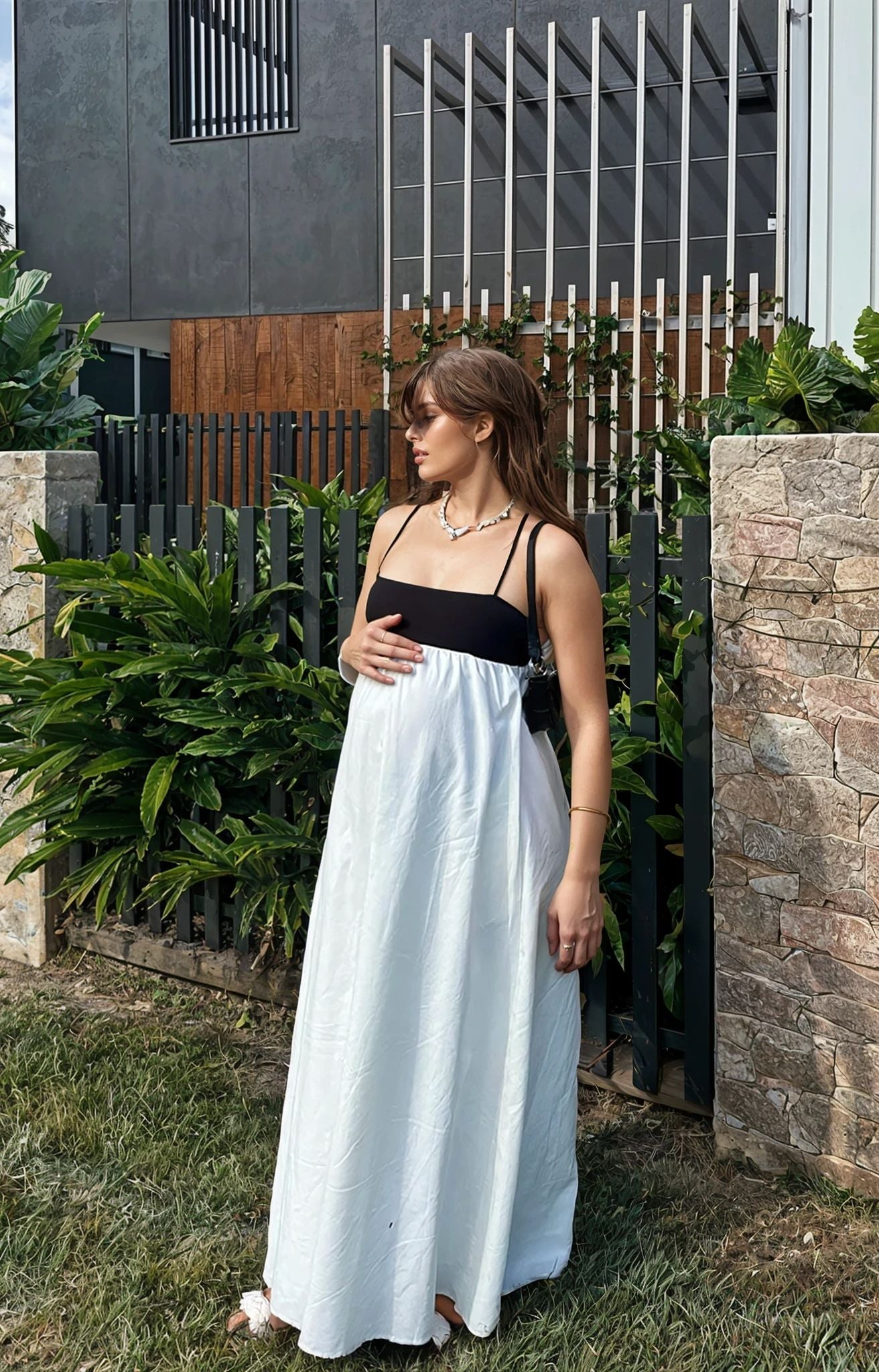 ELARA CONTRAST MAXI DRESS – WHITE & BLACK